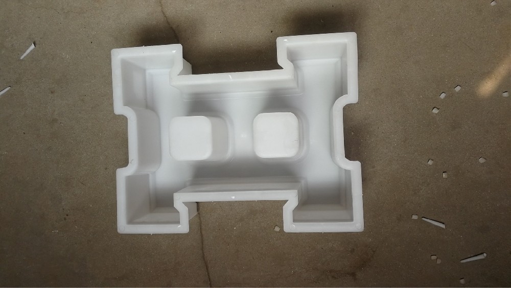 連鎖護(hù)坡模具